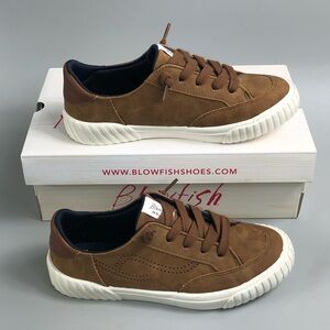 Blowfish Kids Brown Suede Low-Top Sneakers with Cream Soles Size 13M